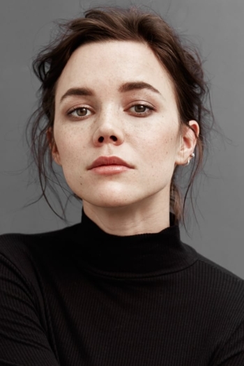 Actor Hedda Stiernstedt