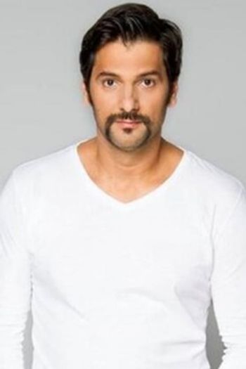 Actor Gilberto Hernández