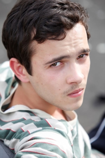 Actor Neil Belakhdar