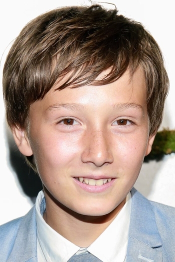 Actor Skylar Gaertner