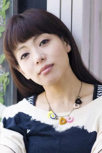 Actor Mayumi Shintani