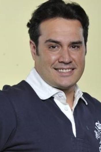 Actor Roberto Miquel