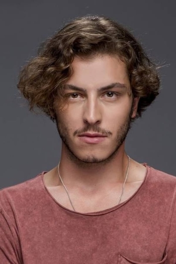 Actor Boran Kuzum