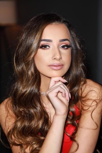 Actor Karina Piliguian