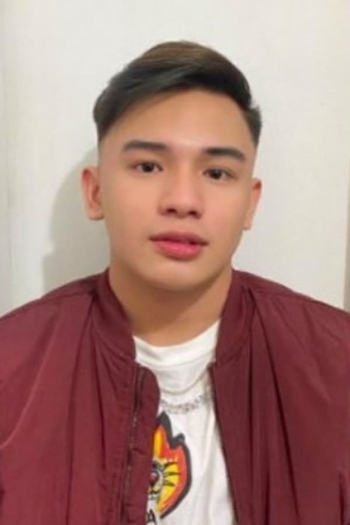 Actor Feng Dela Cruz