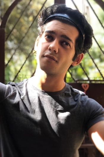 Actor Akshit Batra