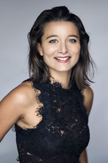 Actor Roxane Llobell