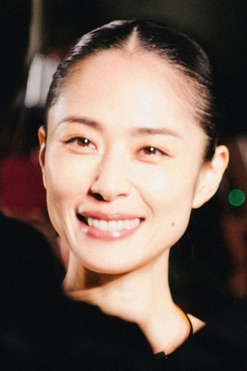 Actor Eri Fukatsu