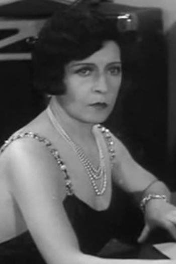 Actor Suzanne Dantes