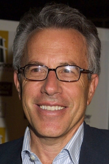 Actor Tom Rosenberg