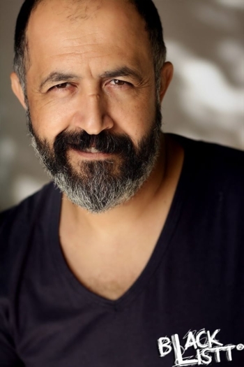 Actor Mehmet Özgür