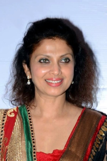 Actor Varsha Usgaonkar