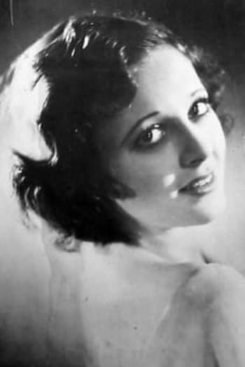 Actor Eleanor Hunt