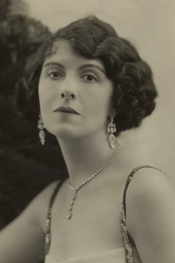 Actor Mary Nash