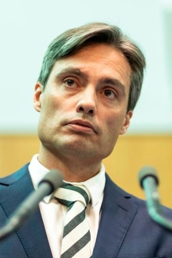 Actor Nick Coatsworth