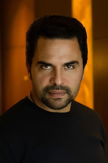 Actor Manny Pérez