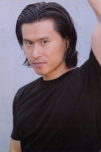 Actor Ho-Sung Pak
