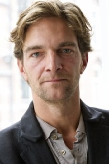 Actor Tijn Docter