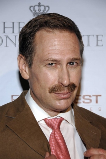 Actor Scott Thompson