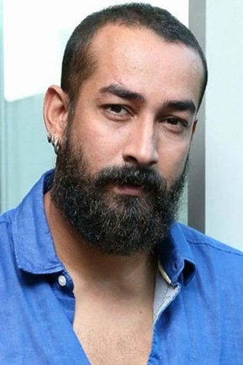 Actor Amit Kumar Tiwari