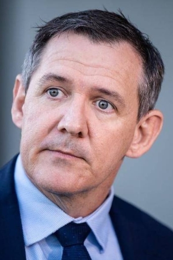 Actor Michael Gunner