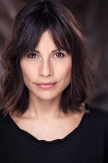 Actor Linda Santiago