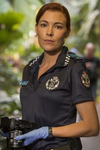 Actor Mirrah Foulkes