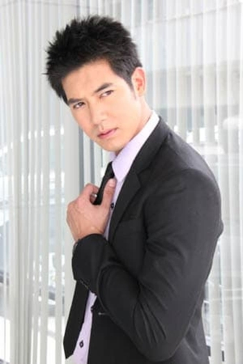 Actor Sukollawat Kanarot