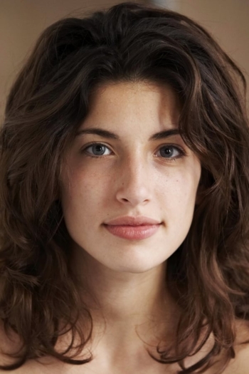 Actor Tania Raymonde