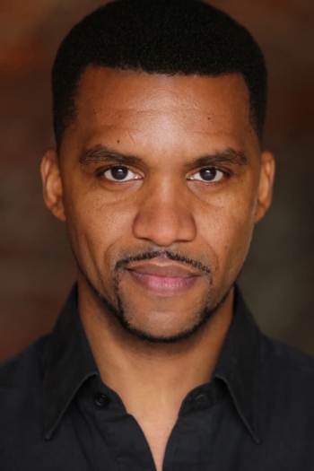 Actor DeLance Minefee