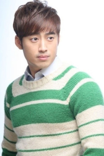 Actor Jung Sung-yoon