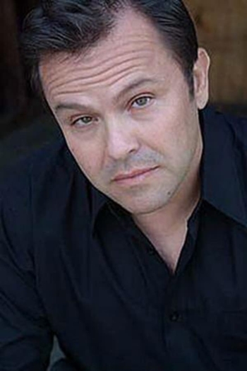 Actor Peter Vouras