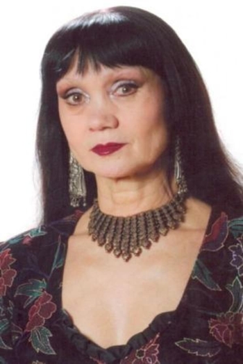Actor Yelena Ozertsova