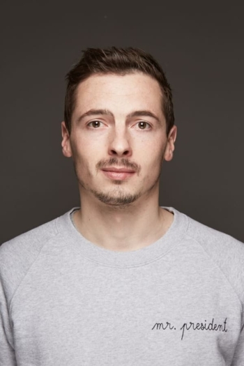 Actor Camille Charbeau