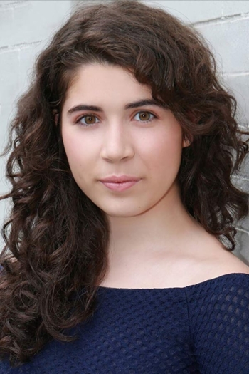 Actor Chloe Himmelman