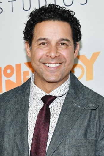 Actor Jon Huertas