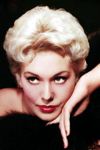 Actor Kim Novak