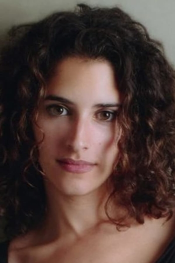 Actor Jessica Kate Meyer