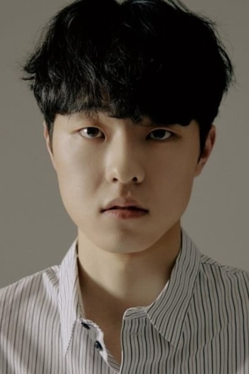 Actor Kim Dong-hwi