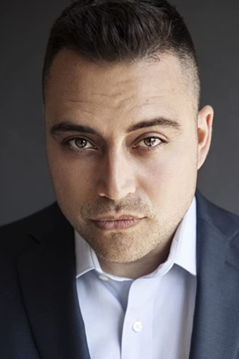 Actor Benjamin Arcé