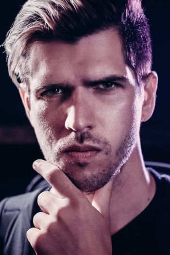 Actor Руслан Усачев