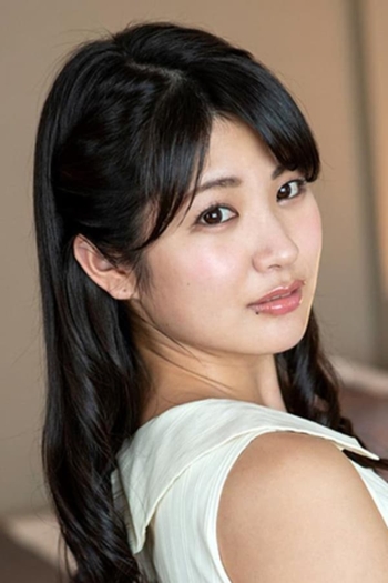 Actor Aoi Mizutani