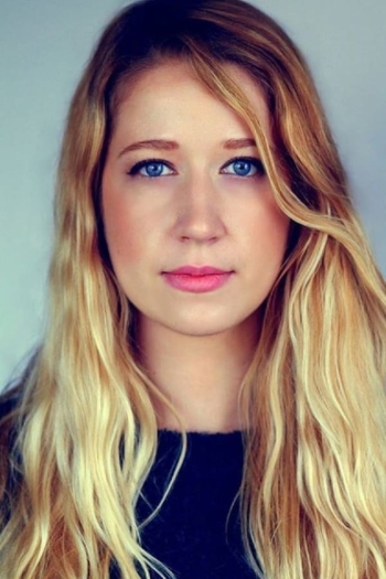 Actor Lindsay-Elizabeth Hand