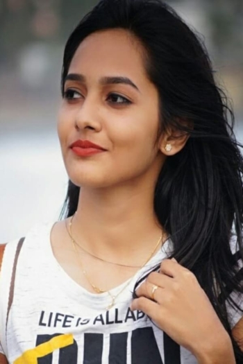 Actor Amina Nijam
