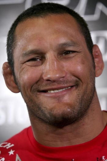 Actor Dan Henderson