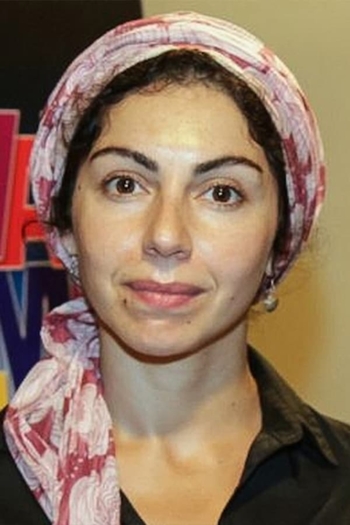 Actor Sadaf Foroughi