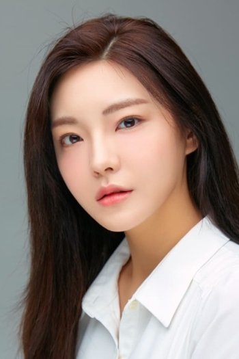 Actor Han Chae-kyung