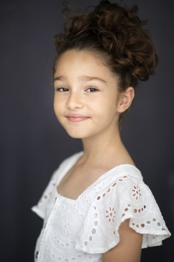 Actor Ava Caryofyllis