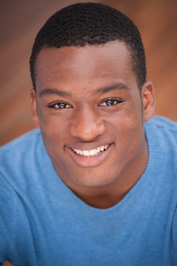 Actor Damani Roberts