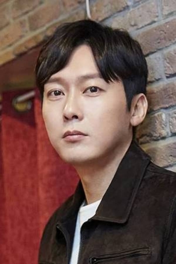 Actor Park Byung-eun